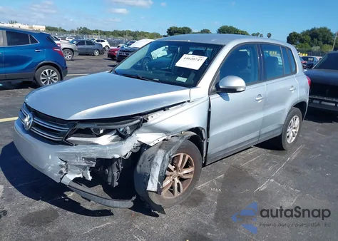 2013 Volkswagen Tiguan S from USA, damaged, VIN WVGAV3AX4DW560623